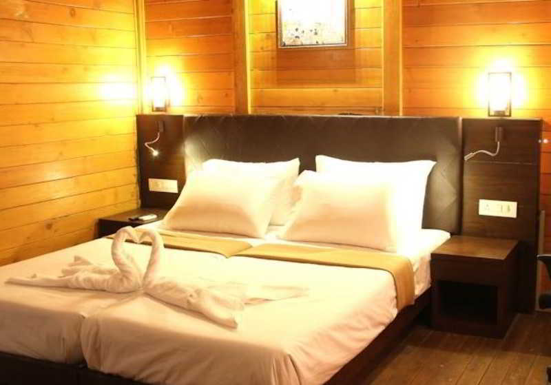 Beira Mar Beach Resort Benaulim Extérieur photo
